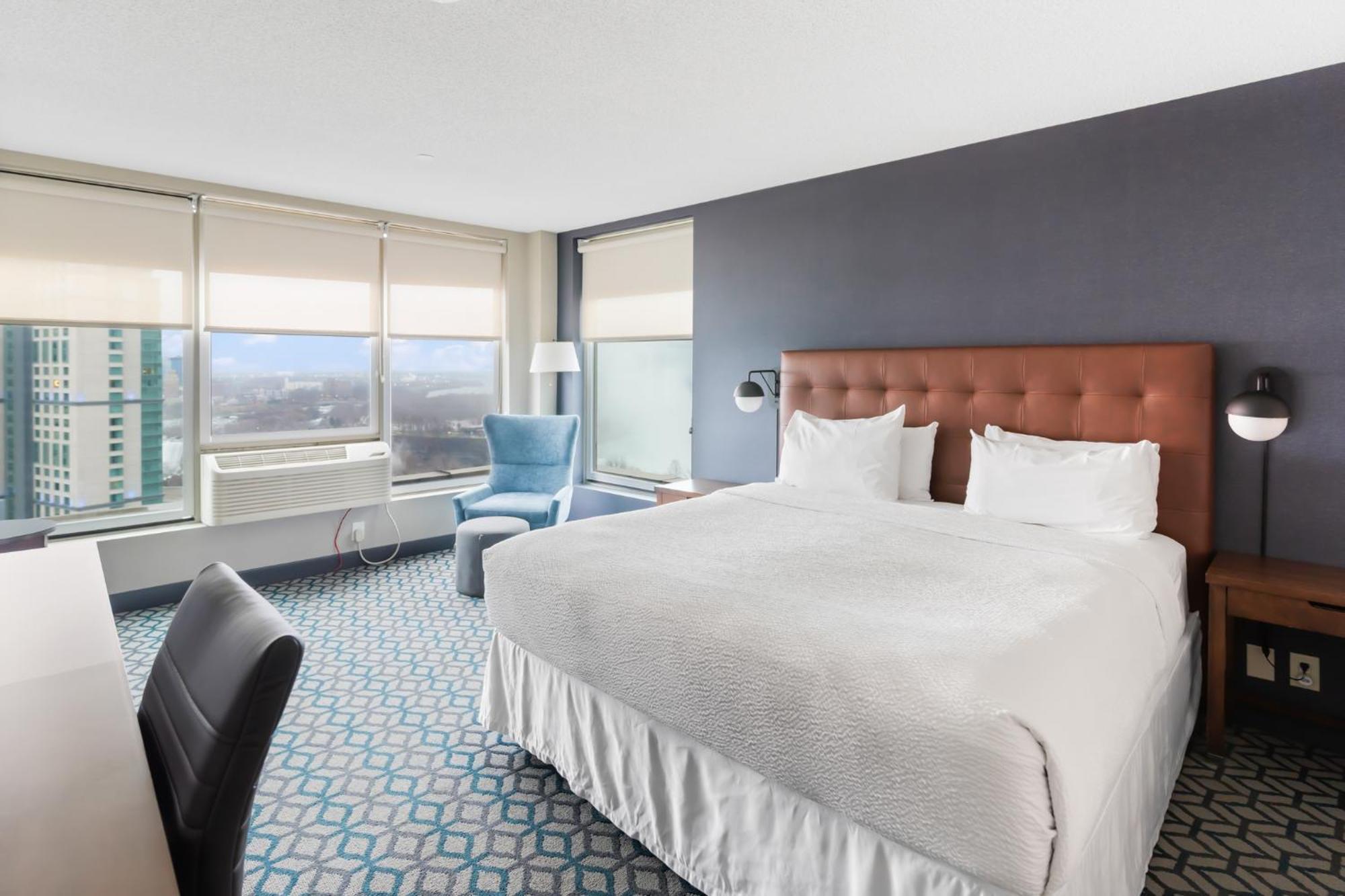 Wyndham Grand Fallsview Hotel Niagara Falls Exterior photo