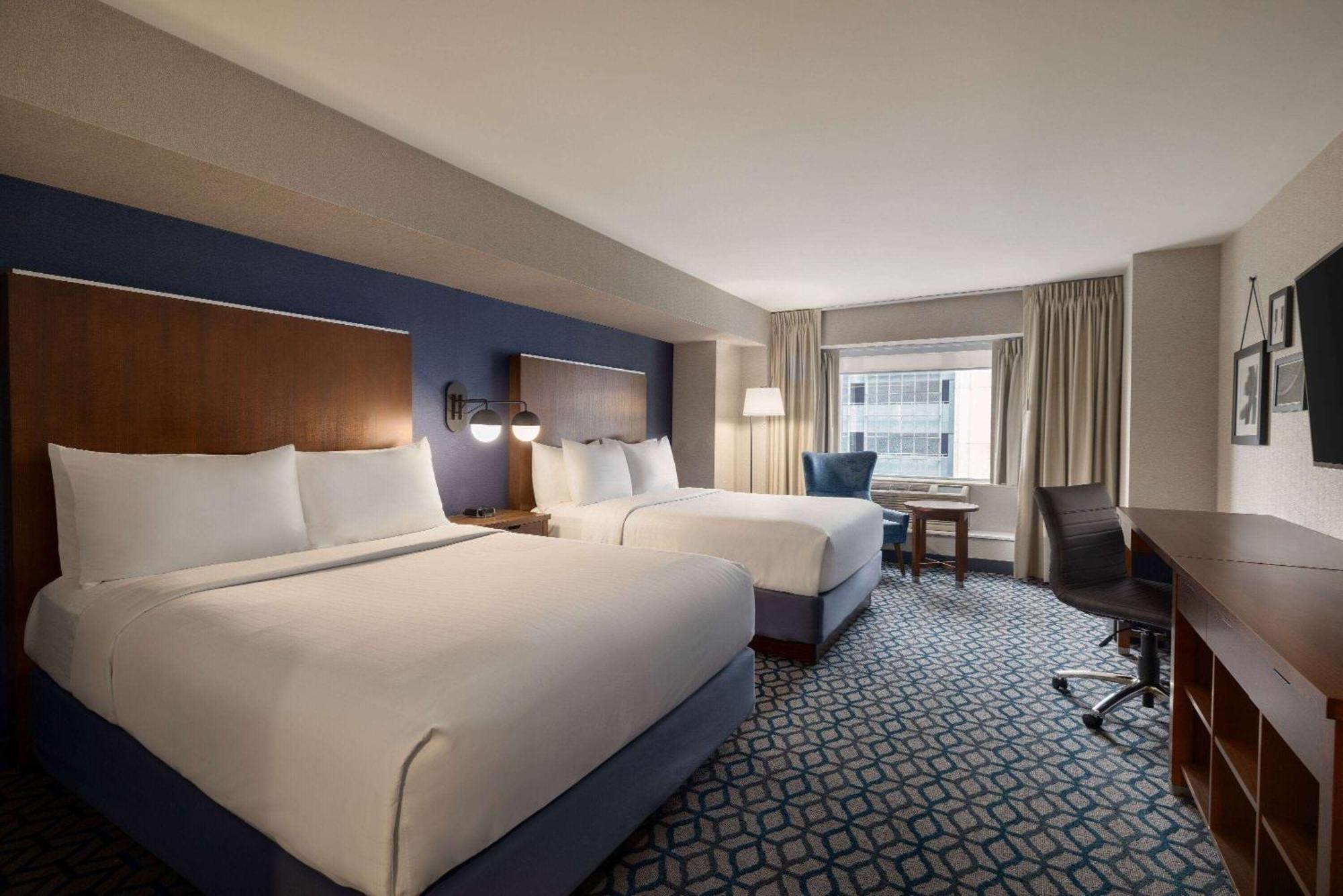 Wyndham Grand Fallsview Hotel Niagara Falls Exterior photo